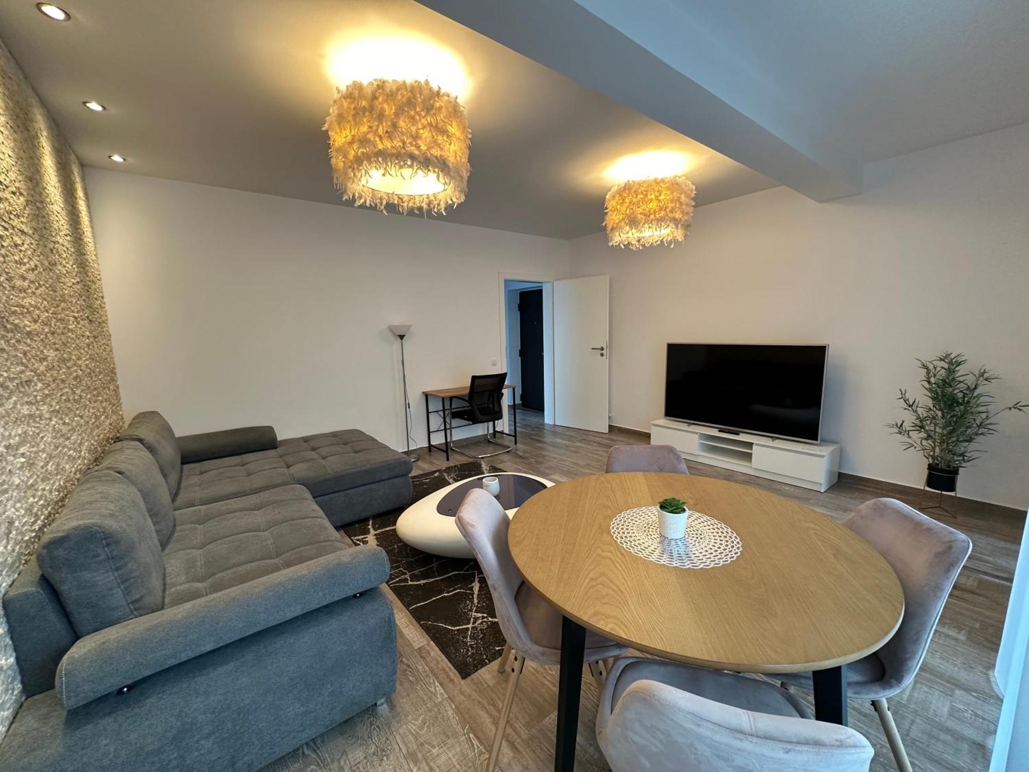The View Apartment Буштени Экстерьер фото